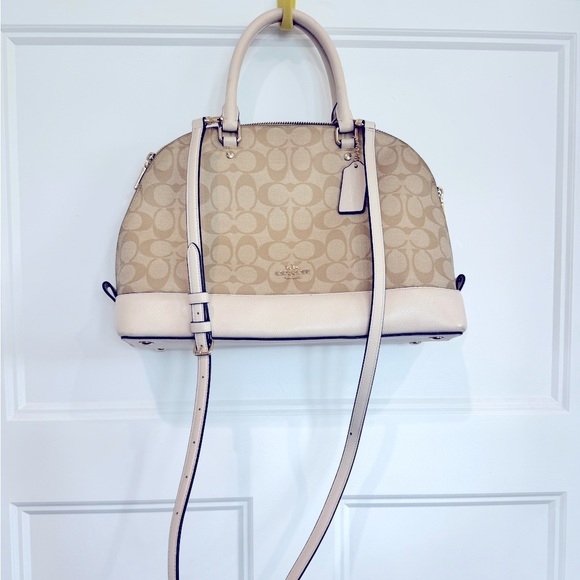 Coach purse - Picture 1 of 10